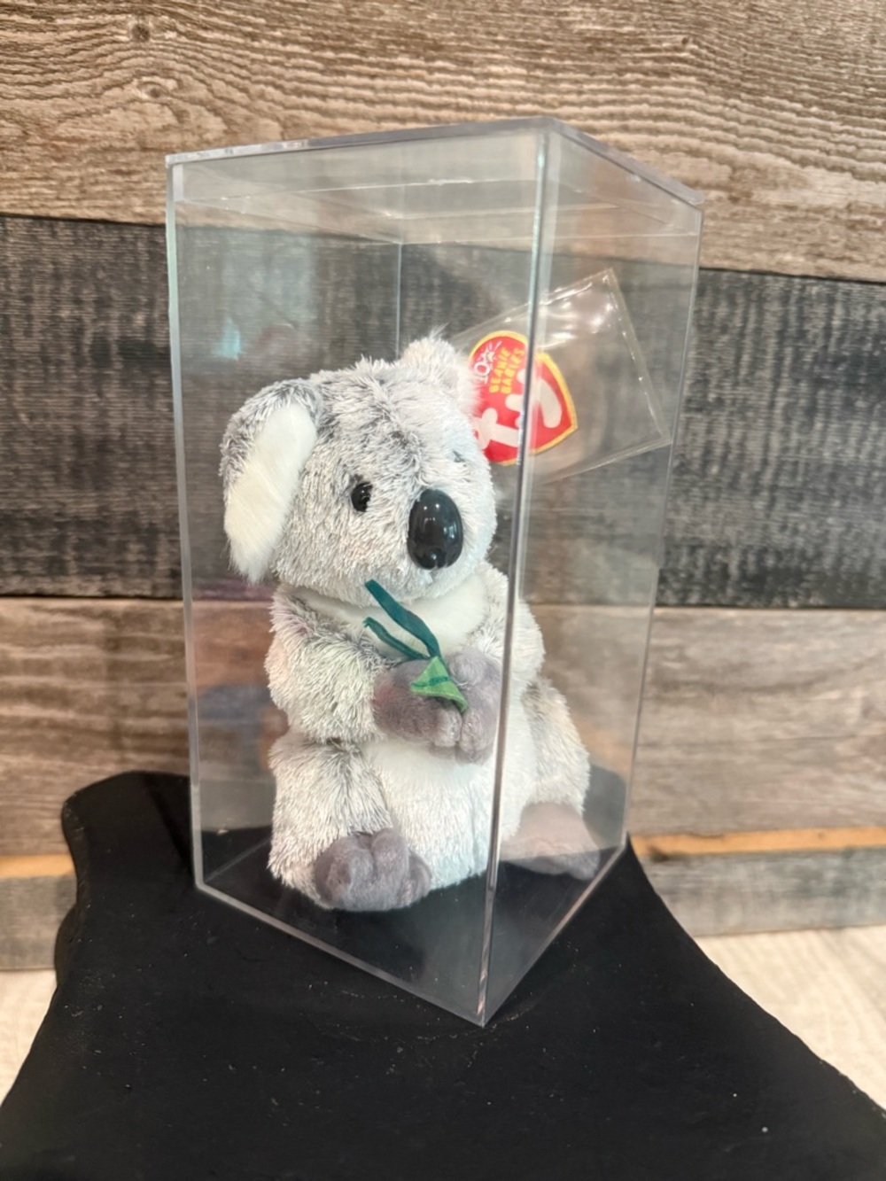 TTy Beanie Baby “Bonzer” Koala – DOB 7/28/2003 – Plush w/ Tag/Clear Display Case - Picture 3 of 8